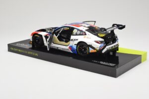 BMW M4 GT3 Team WRT #46 V. Rossi / R. Marciello / M. Martin 12 Hours of Bathurst 2024 Minichamps 1:18 113242046 Metal - imagen 5 de 8
