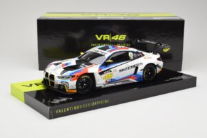 BMW M4 GT3 Team WRT #46 V. Rossi / R. Marciello / M. Martin 12 Hours of Bathurst 2024 Minichamps 1:18 113242046 Metal - imagen 8 de 8