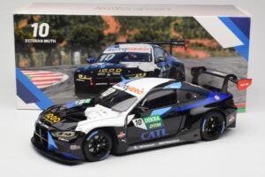 BMW M4 GT3 Walkenhorst Motorsport #10 E. Muth DTM 2022 Minichamps 1:18 113222010 Metal - imagen 8 de 8
