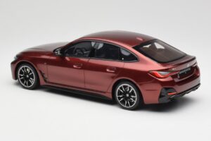 BMW M440i G26 Gran Coupe Aventurine Rojo Otto 1:18 OT1075 Resina - imagen 5 de 6