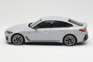 BMW M440i G26 Gran Coupe Brooklyn Gris Metálico Otto 1:18 OT454 Resina - imagen 3 de 6