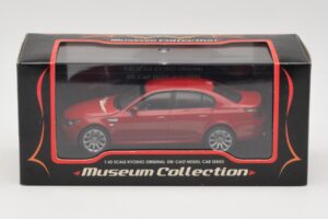 BMW M5 E60 Rojo Kyosho 1:43 03503R Metal - imagen 4 de 4