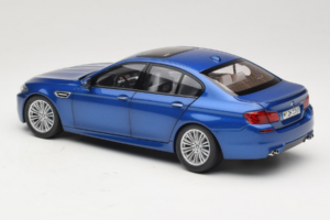 BMW M5 F10 Monte Carlo Blue Paragon 1:18 80432186352 Metal - imagen 7 de 8