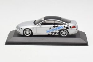 BMW M6 E63 IAA Frankfurt Plata Minichamps 1:43 M6001 Metal