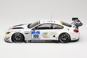 BMW M6 GT3 F13 #100 Schubert Motorsport J. Edwards / J. Klingmann 24h Nurburgring 2016 Minichamps 1:18 155162611 Metal - imagen 3 de 6
