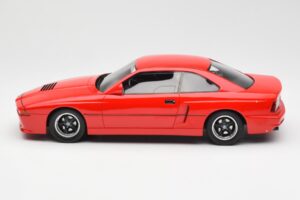 BMW M8 E31 Prototype Rojo Schuco 1:18 450020900 Metal - imagen 3 de 6