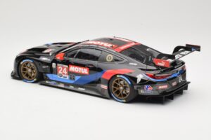 BMW M8 GTE RLL Racing #24 J. Krohn / J. Edwards Class Winners 24 Hours of Daytona 2020 Minichamps 1:18 155202924 Metal - imagen 5 de 6