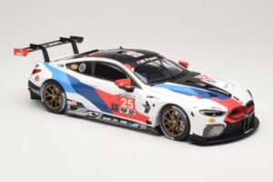 BMW M8 GTE Team RLL C. De Phillippi / B. Auberlen 2nd in Class 12 Hours of Sebring 2018 Minichamps 1:18 155182925 Metal - imagen 4 de 6