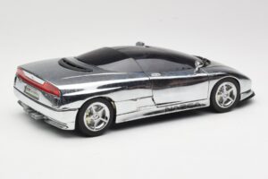 BMW Nazca M12 Chrome Silver Revell 1:18 08916 Metal - imagen 3 de 8