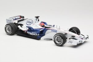 BMW Sauber F1.07 #10 R. Kubica Launch Version 2007 Minichamps 1:18 80430426995 Metal - imagen 4 de 7