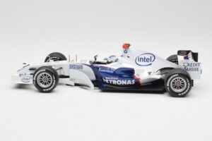 BMW Sauber F1.07 #9 N. Heidfeld Launch Version 2007 Minichamps 1:18 80430426994 Metal - imagen 3 de 7