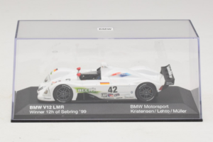 BMW V12 LMR #42 T. Kristensen / J.J. Lehto / J. Muller 24 Hours of Le Mans 1999 Minichamps 1:43 80429418137 Metal - imagen 4 de 5