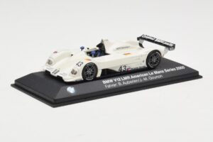BMW V12 LMR LMP1 #43 B. Auberlen / M. Gounon 24 Hours of Le Mans 2000 Minichamps 1:43 80420018216 Metal - imagen 2 de 4