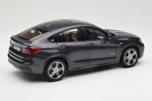 BMW X4 F26 Sophisto Grey Paragon 1:18 80432352461 Metal - imagen 3 de 8