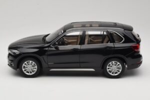BMW X5 E70 Sapphire Black Paragon 1:18 PA-97071 Metal - imagen 4 de 8