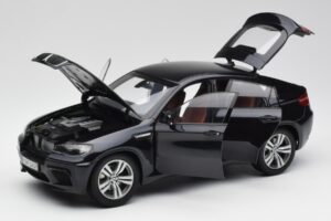 BMW X6 M F86 Negro Kyosho 1:18 80432157613 Metal - imagen 2 de 8