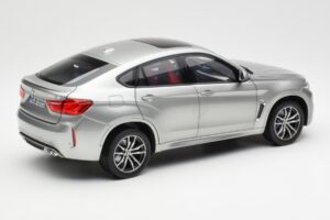 BMW X6 M F86 Donington Gris Metálico Norev 1:18 80432364886 Metal - imagen 3 de 8