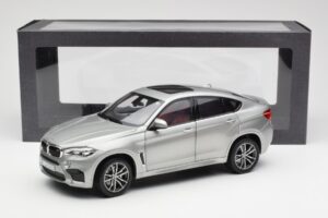 BMW X6 M F86 Donington Gris Metálico Norev 1:18 80432364886 Metal - imagen 8 de 8