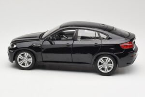 BMW X6 M E71 Negro Bburago 1:18 18-12081 Metal - imagen 4 de 8
