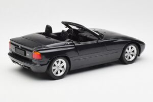 BMW Z1 Negro Metálico Minichamps 1:18 180020100 Metal - imagen 3 de 8