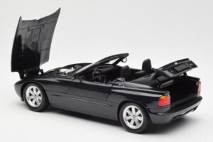 BMW Z1 Negro Metálico Minichamps 1:18 180020100 Metal - imagen 5 de 8