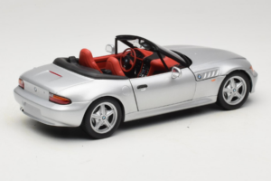 BMW Z3 Cabriolet Plata UT Models 1:18 20402 Metal - imagen 3 de 8