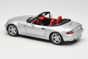 BMW Z3 Cabriolet Plata UT Models 1:18 20402 Metal - imagen 7 de 8