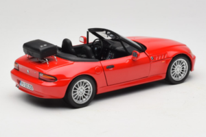BMW Z3 Roadster 1.9 Rojo Edición Concesionario UT Models 1:18 80439423068 Metal - imagen 3 de 8