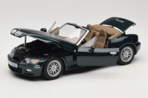 BMW Z3 Roadster 2.8 Verde Oscuro Edición Concesionario UT Models 1:18 80439411713 Metal - imagen 2 de 8