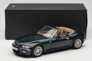 BMW Z3 Roadster 2.8 Verde Oscuro Edición Concesionario UT Models 1:18 80439411713 Metal - imagen 8 de 8