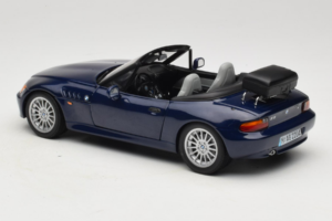 BMW Z3 Roadster Azul Edición Concesionario UT Models 1:18 80439422186 Metal - imagen 7 de 8