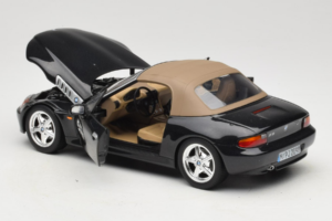 BMW Z3 Roadster Verde Edición Concesionario UT Models 1:18 80439411711 Metal - imagen 5 de 8