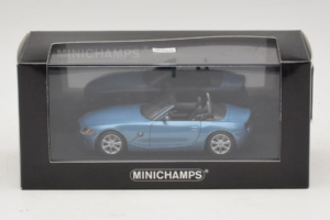 BMW Z4 E85 Descapotable Light Blue Metallic Minichamps 1:43 BMW016 Metal - imagen 4 de 4