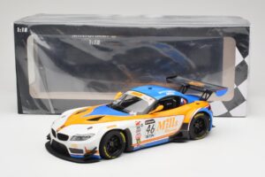 BMW Z4 E89 GT3 #46 Mills Racing M. Wittmer / A. Mills Pirelli World Challenge Sprint X-Series 2016 Minichamps 1:18 151162346  - imagen 6 de 6
