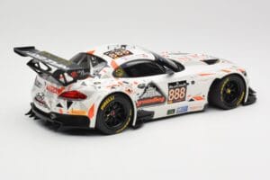 BMW Z4 E89 GT3 #888 Triple Eight Racing L. Mowle / J. Ratcliffe 24 Hours of Spa 2015 Minichamps 1:18 151152388 Metal - imagen 2 de 6