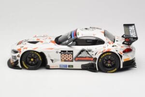 BMW Z4 E89 GT3 #888 Triple Eight Racing L. Mowle / J. Ratcliffe 24 Hours of Spa 2015 Minichamps 1:18 151152388 Metal - imagen 3 de 6