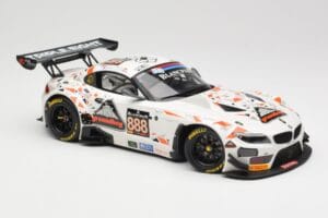 BMW Z4 E89 GT3 #888 Triple Eight Racing L. Mowle / J. Ratcliffe 24 Hours of Spa 2015 Minichamps 1:18 151152388 Metal - imagen 4 de 6