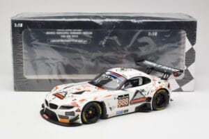 BMW Z4 E89 GT3 #888 Triple Eight Racing L. Mowle / J. Ratcliffe 24 Hours of Spa 2015 Minichamps 1:18 151152388 Metal - imagen 6 de 6