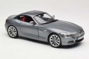 BMW Z4 E89 sDrive 35i Space Grey Metallic Kyosho 1:18 80432147085 Metal - imagen 6 de 8
