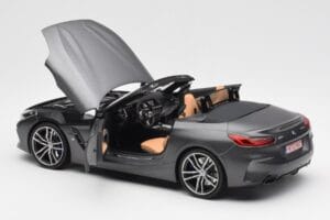 BMW Z4 G29 Gris Metallic Norev 1:18 183270 Metal - imagen 5 de 8