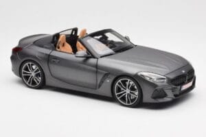 BMW Z4 G29 Gris Metallic Norev 1:18 183270 Metal - imagen 6 de 8