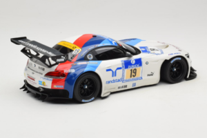 BMW Z4 GT3 #19 Team Schubert J. Muller / D. Muller ADAC 24 Hours Nurburgring 2013 Minichamps 1:18 151132319 Metal - imagen 2 de 6