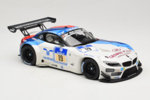 BMW Z4 GT3 #19 Team Schubert J. Muller / D. Muller ADAC 24 Hours Nurburgring 2013 Minichamps 1:18 151132319 Metal - imagen 4 de 6
