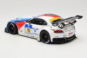 BMW Z4 GT3 #19 Team Schubert J. Muller / D. Muller ADAC 24 Hours Nurburgring 2013 Minichamps 1:18 151132319 Metal - imagen 5 de 6