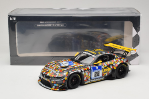 BMW Z4 GT3 #28 Team Walkenhorst J. Stuck / Sandritter ADAC 24 Hours Nurburgring 2014 Minichamps 1:18 151142328 Metal - imagen 6 de 6