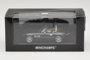 BMW Z8 Descapotable Negro Minichamps 1:43 80420026607-R1 Metal - imagen 4 de 4