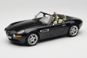 BMW Z8 Negro Kyosho 1:18 80439411729 Metal