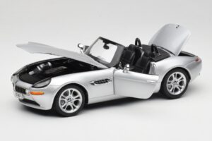 BMW Z8 E52 Cabriolet Plata Kyosho 1:18 80432411551 Metal - imagen 2 de 8