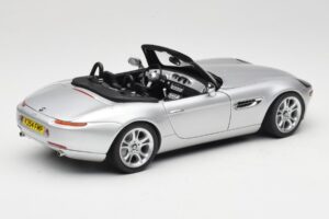 BMW Z8 E52 Cabriolet Plata Kyosho 1:18 80432411551 Metal - imagen 3 de 8