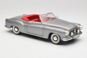 Borgward Isabella Cabriolet Plata Revell 1:18 8411 Metal - imagen 6 de 8
